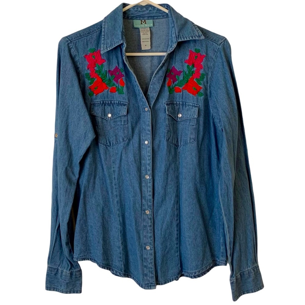 South Main | Medium | Collared Women's Blue Button Down Floral Long Sleeve Shirt